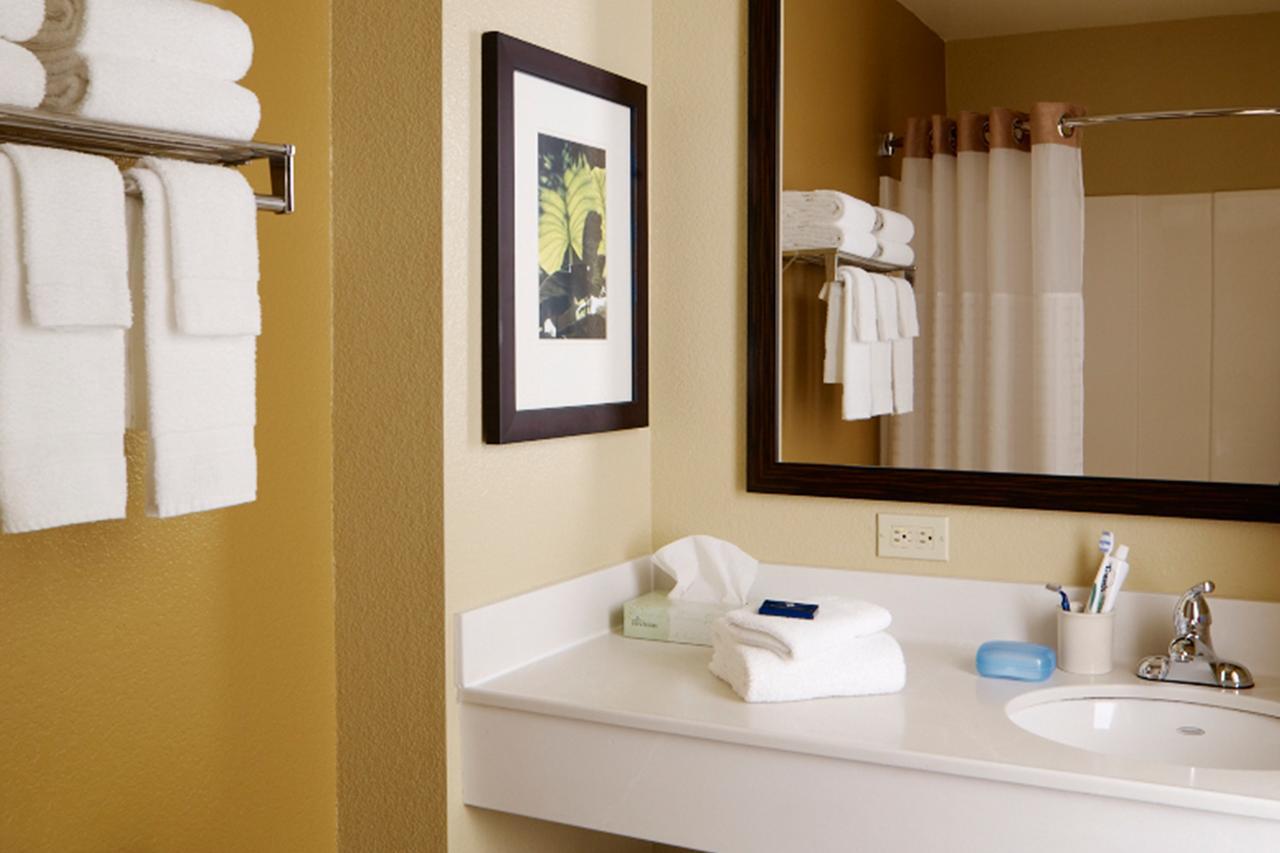 Extended America - Kansas - Country Club Plaza Hotel